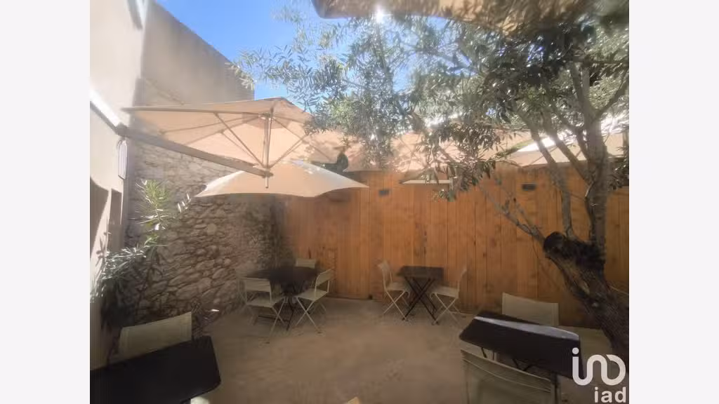 Restaurant à Banon