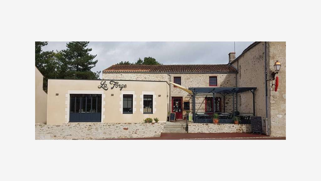 FDC bar tabac restauration à vendre à Beaufou (85)