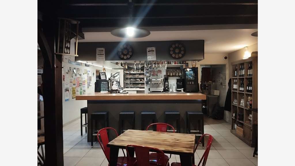 FDC bar tabac restauration à vendre à Beaufou (85)