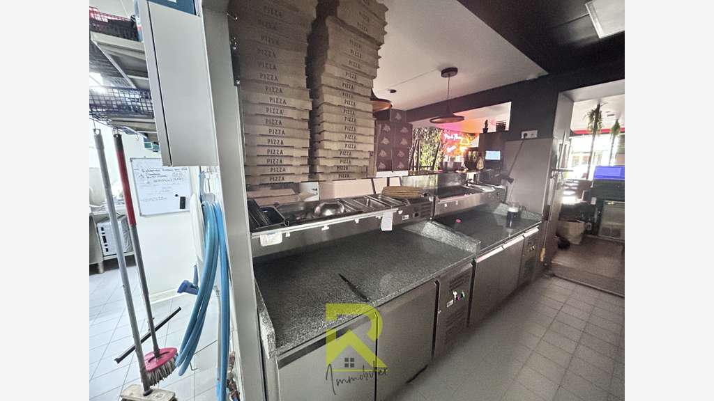 Cède restauration rapide pizzeria à Béziers centre