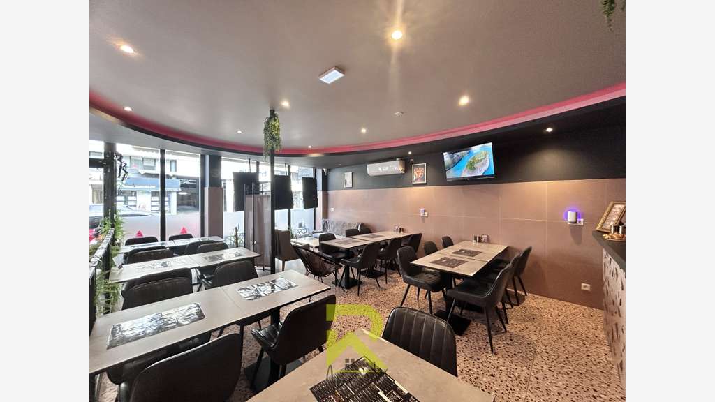 Cède restauration rapide pizzeria à Béziers centre