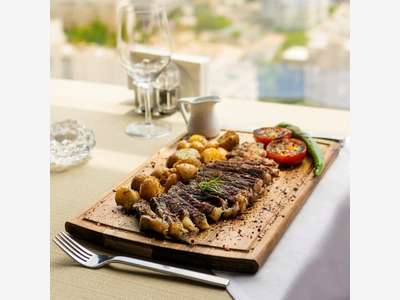 AV restaurant 70 cvts + terrasse Bordeaux Capucins