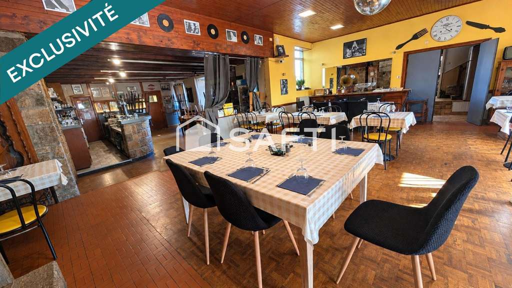Bar-restaurant avec véranda et terrasse a Kérien