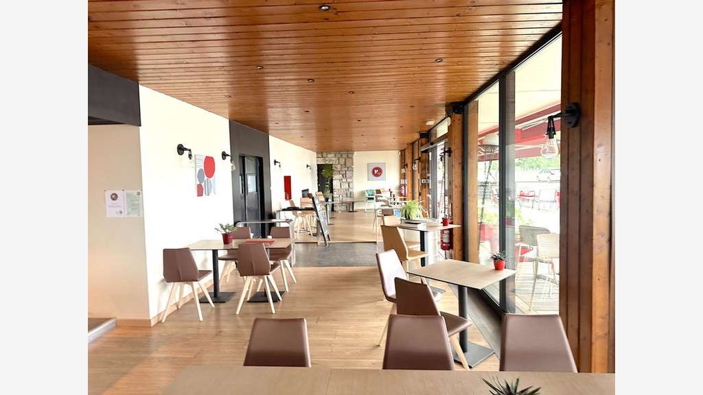 A vendre FDC et MURS, BOURDEAU (73), Bar,