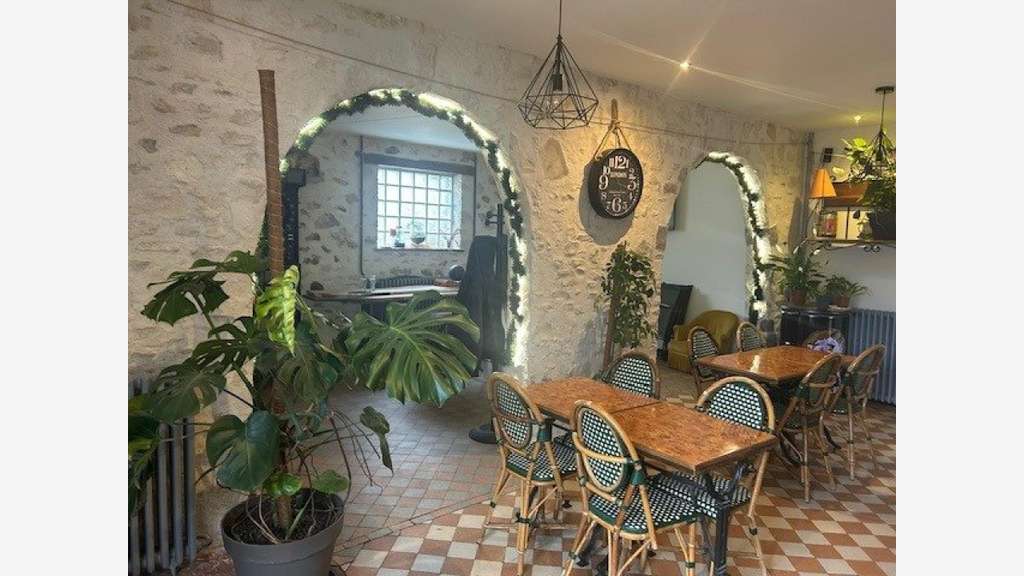 Très belle affaire de restauration à vendre Breval