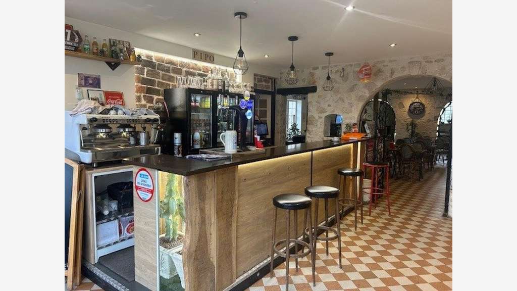 Très belle affaire de restauration à vendre Breval