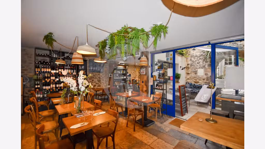 Vente fonds et murs restaurant à Bruniquel