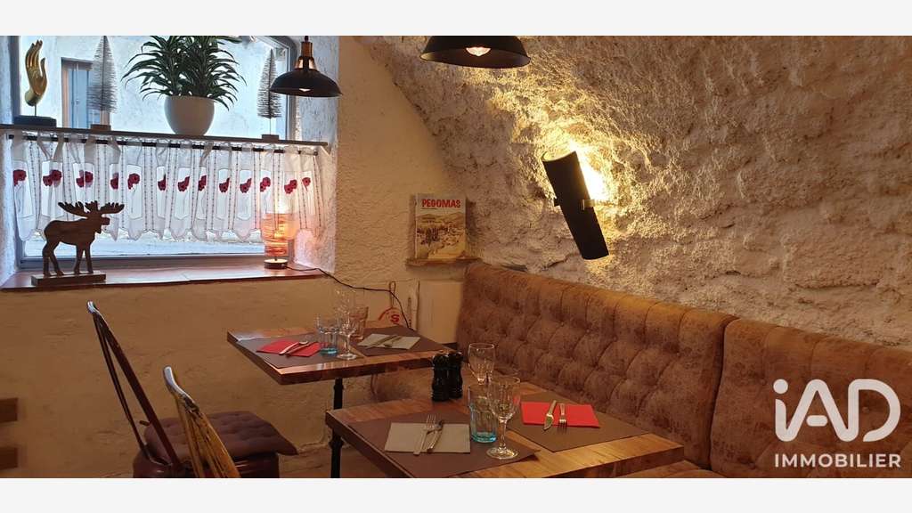 Vente restaurant de 46m² avec terrasse à Cabris