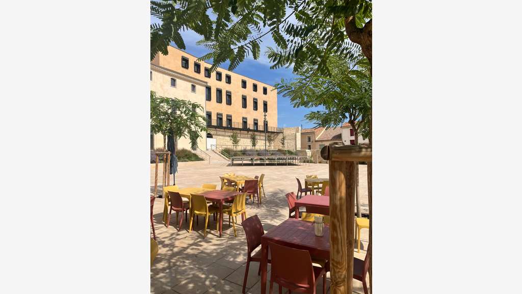 Restaurant à vendre à Cazouls les Béziers centre
