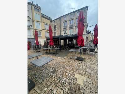 Vente bar brasserie terrasse empl N°1 à Chaumont