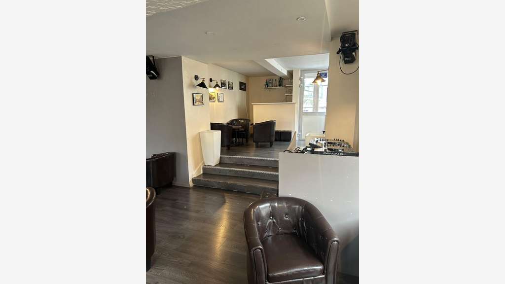 Vente bar brasserie terrasse empl N°1 à Chaumont