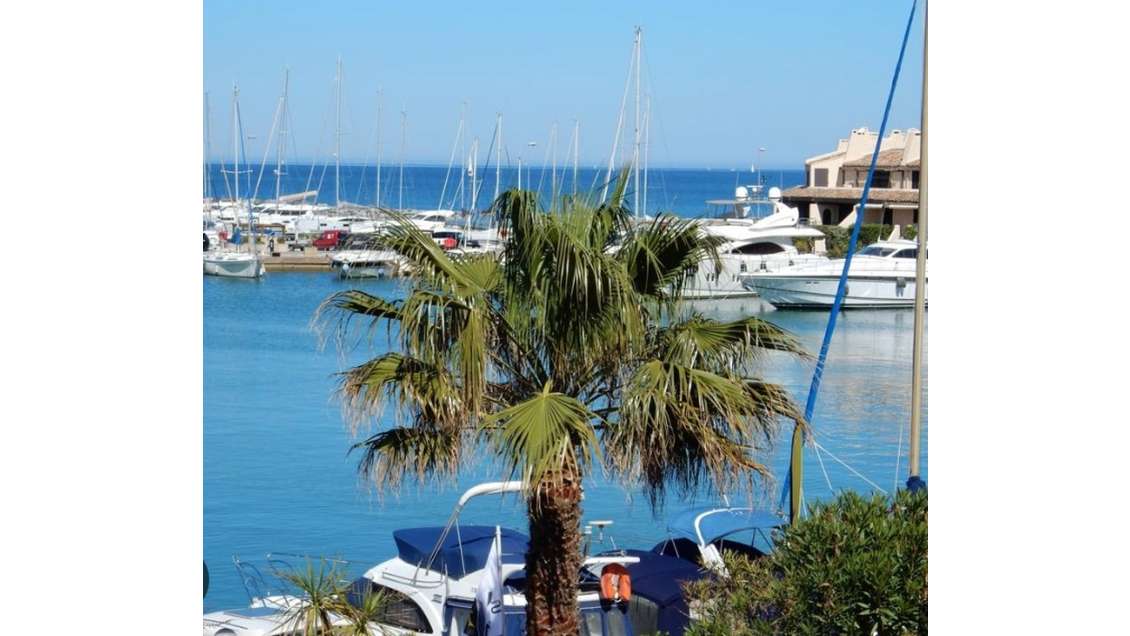 Restaurant estival avec terrasse à vendre Cogolin