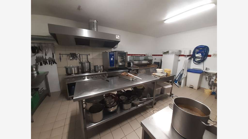 AV restaurant du midi zone dynamique Sud de Tours
