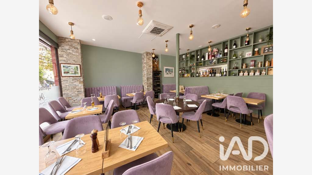 AV fonds + murs restaurant à Puteaux Bld Wallace 