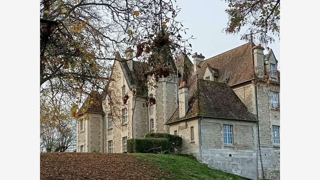 A vendre domaine avec château Normandie (27)