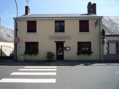 Vente restaurant traditionnel en coeur de ville 28