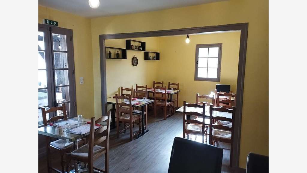 A vendre bar brasserie à Eyzies-de-Tayac centre