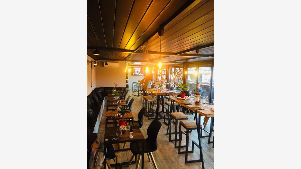 AV restaurant fruits de mer ville du littoral 66