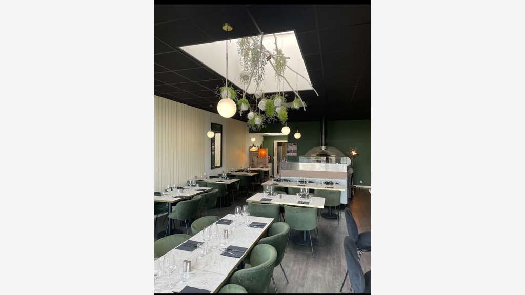 A vendre pizzeria restaurant en zc Sud Manche