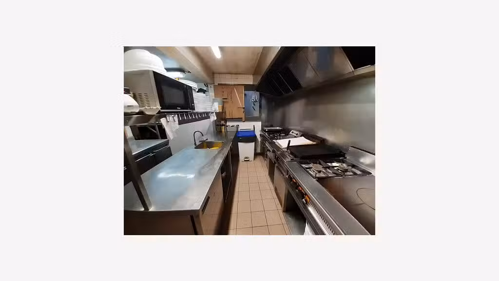 AV restaurant hyper centre Tours empl N°1 premium