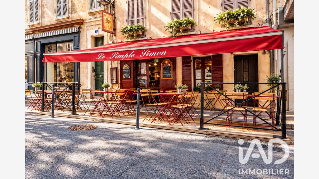 Vente restaurant institution à Avignon intra-muros