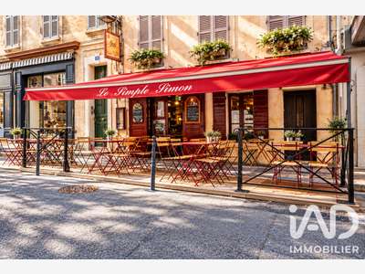 Vente restaurant institution à Avignon intra-muros