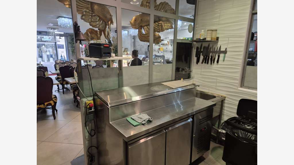 Cède restaurant à volonté bien réputé en Isère