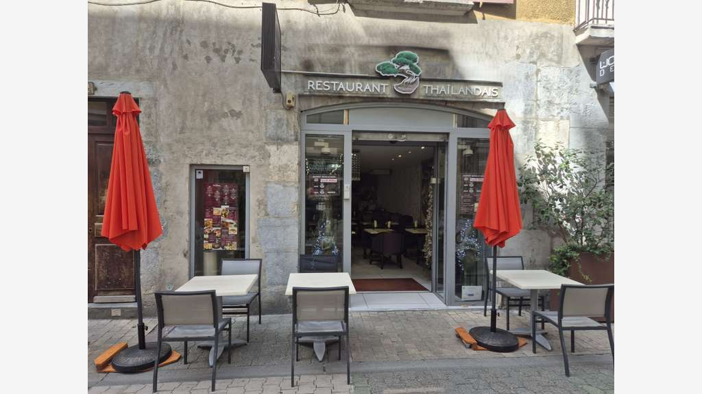 Cède restaurant à volonté bien réputé en Isère