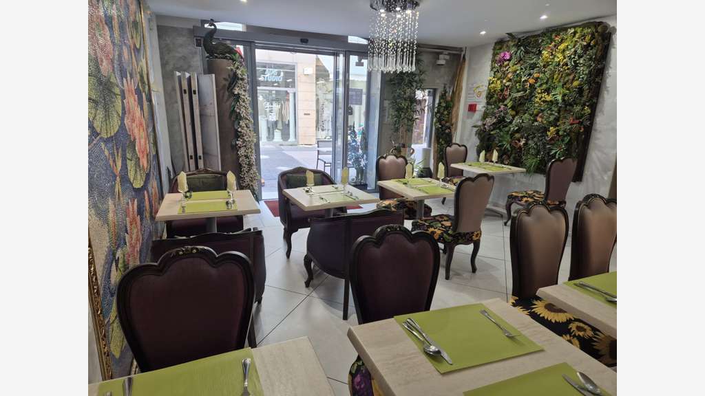 Cède restaurant à volonté bien réputé en Isère
