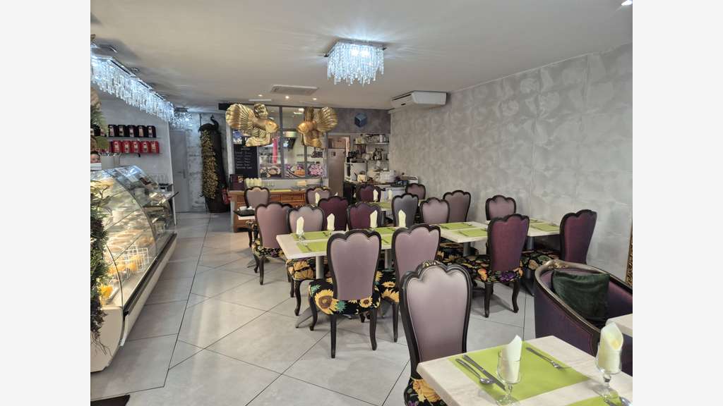 Cède restaurant à volonté bien réputé en Isère