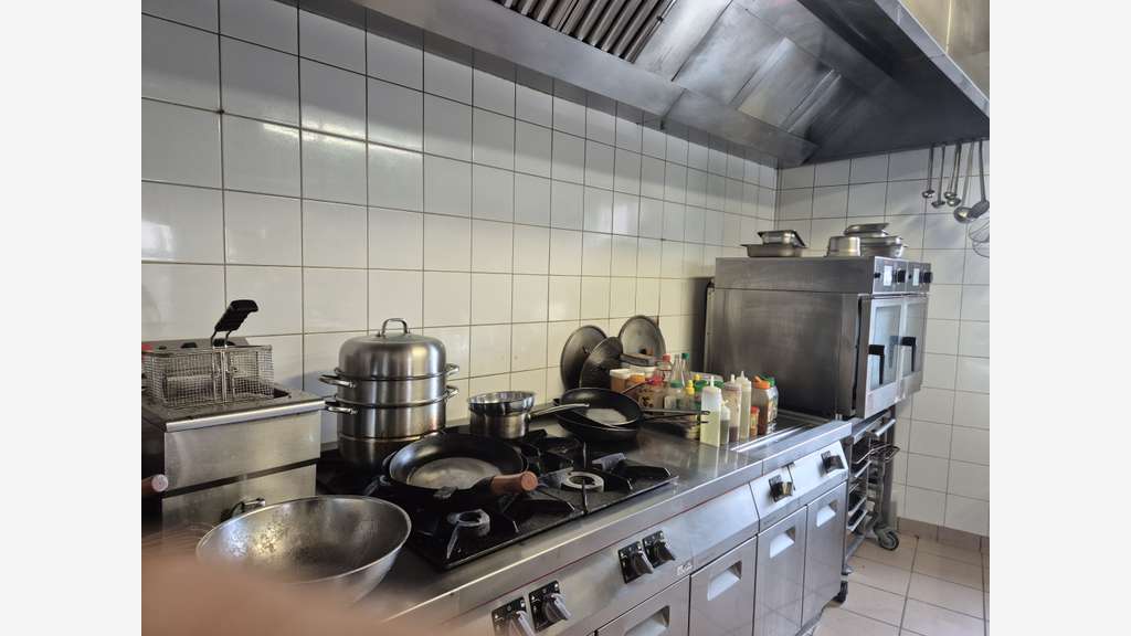 Cède restaurant traditionnel site touristique Jura