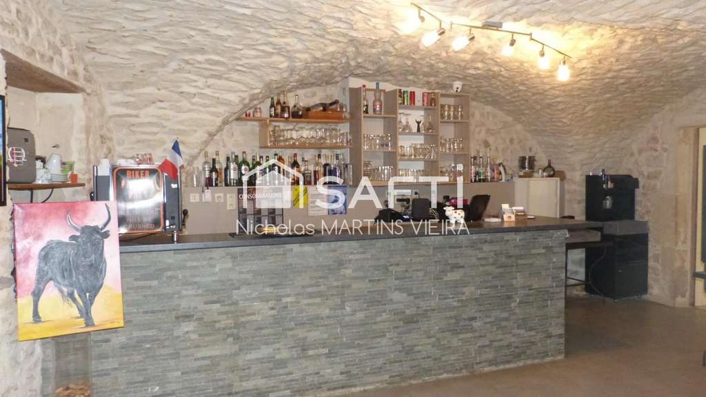 Cède restaurant de charme avec logement dept Gard