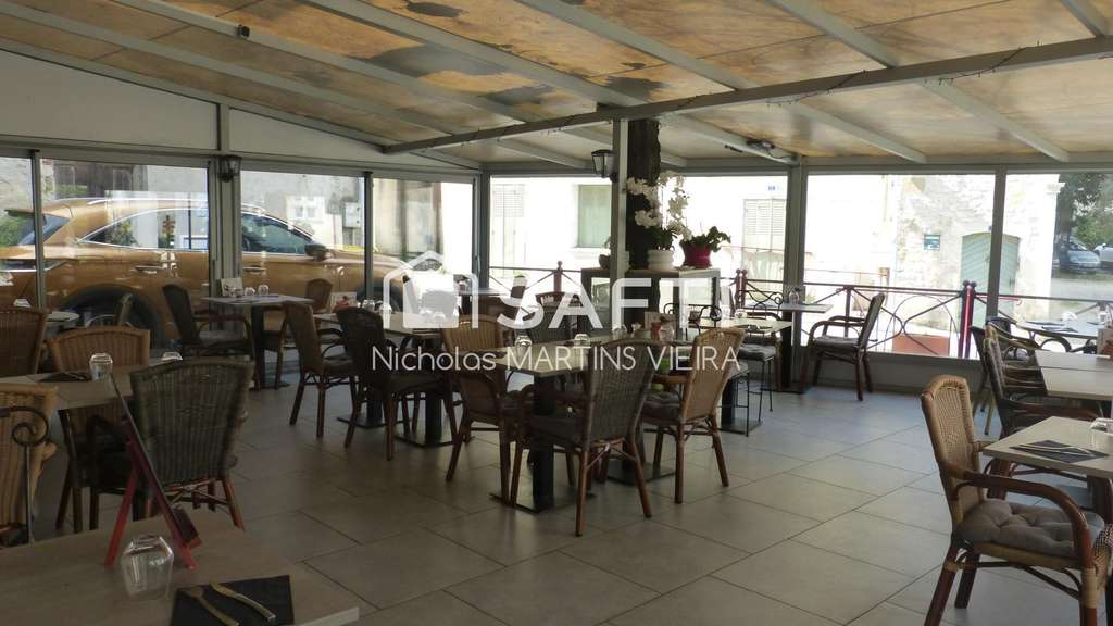 Cède restaurant de charme avec logement dept Gard