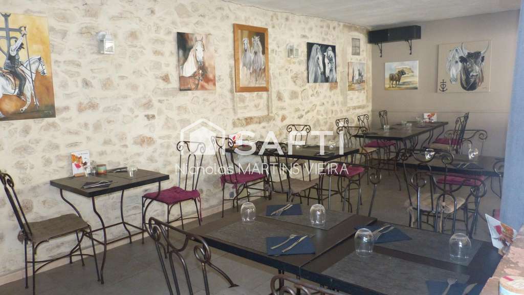 Cède restaurant de charme avec logement dept Gard