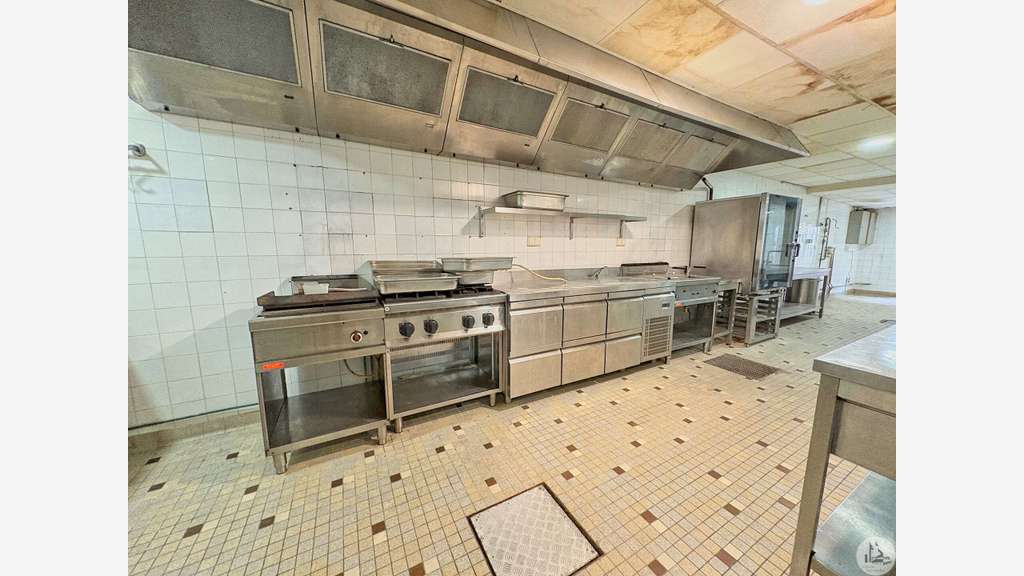 Vente restaurant avec beaucoup de potentiel  47