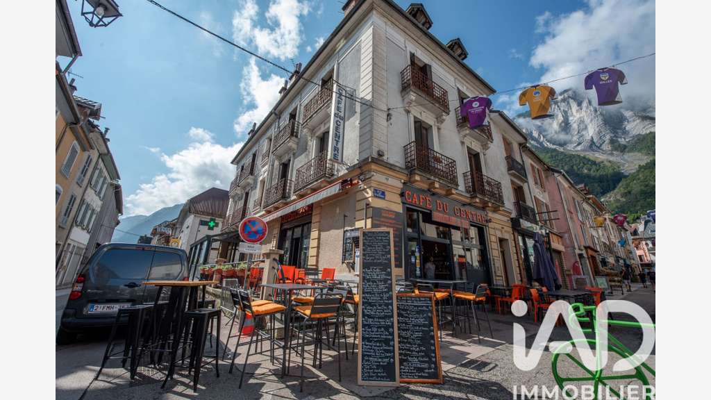 Vente restaurant au centre de Bourg-d'Oisans