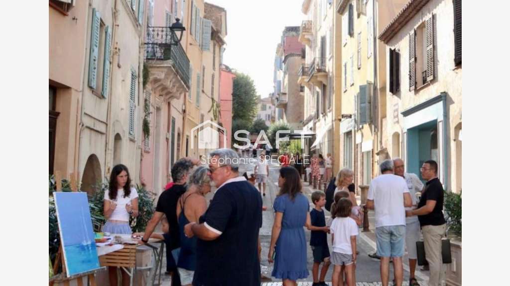 Vente restaurant charmant au coeur du vieux Cannet