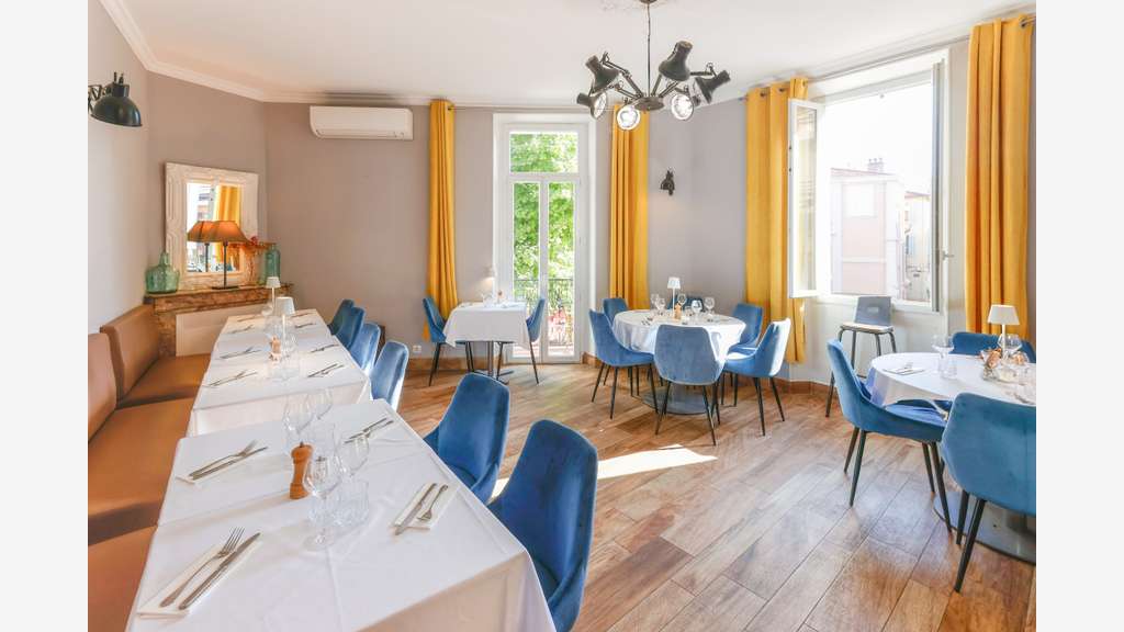 AV FDC restaurant empl recherché Vieux Cannet
