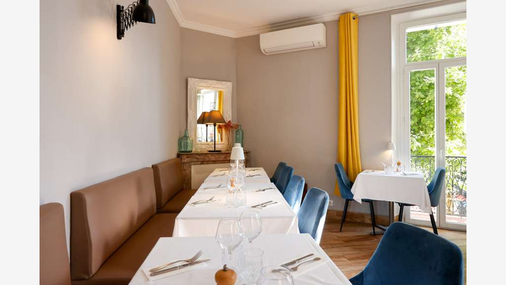 AV FDC restaurant empl recherché Vieux Cannet