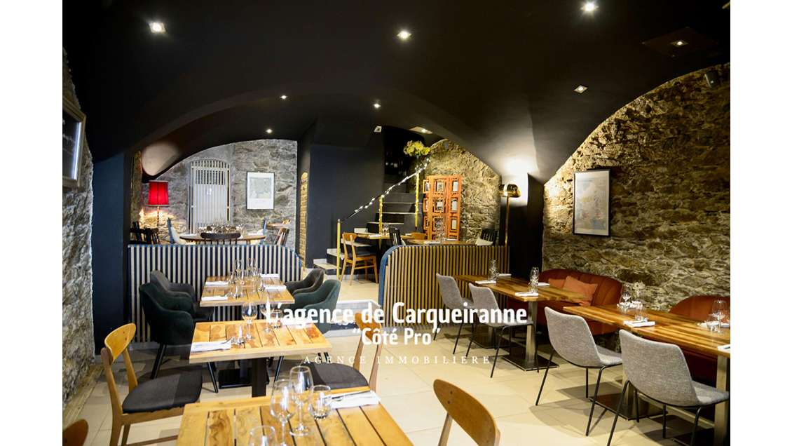 AV restaurant 105m² Le Lavandou emplacement N°1