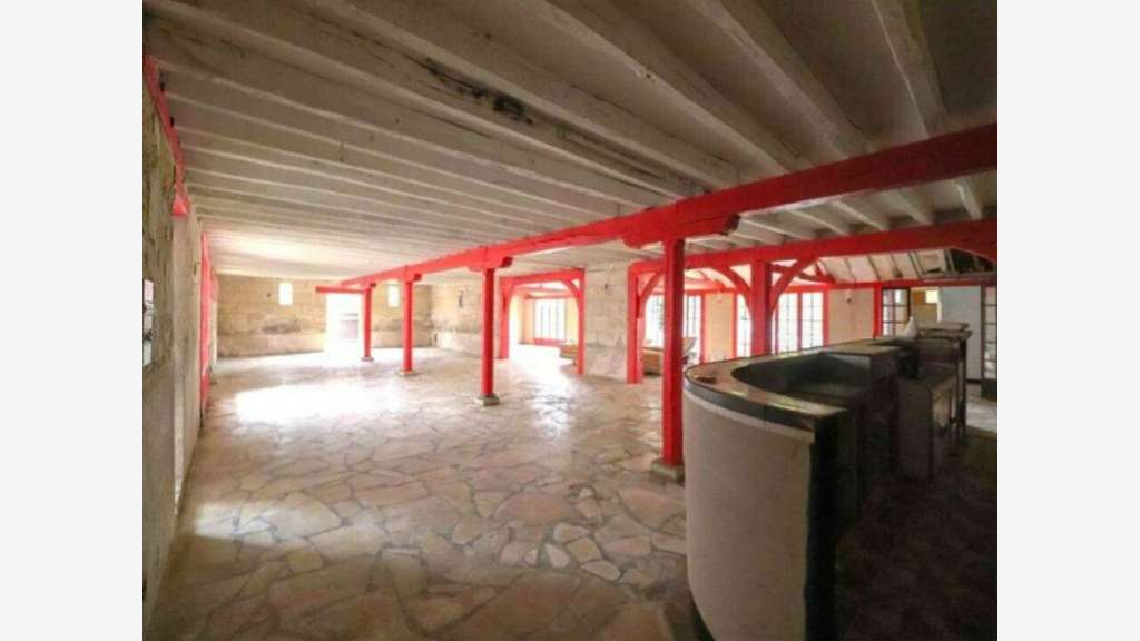 Ancienne auberge à vendre dans la Sarthe (72)