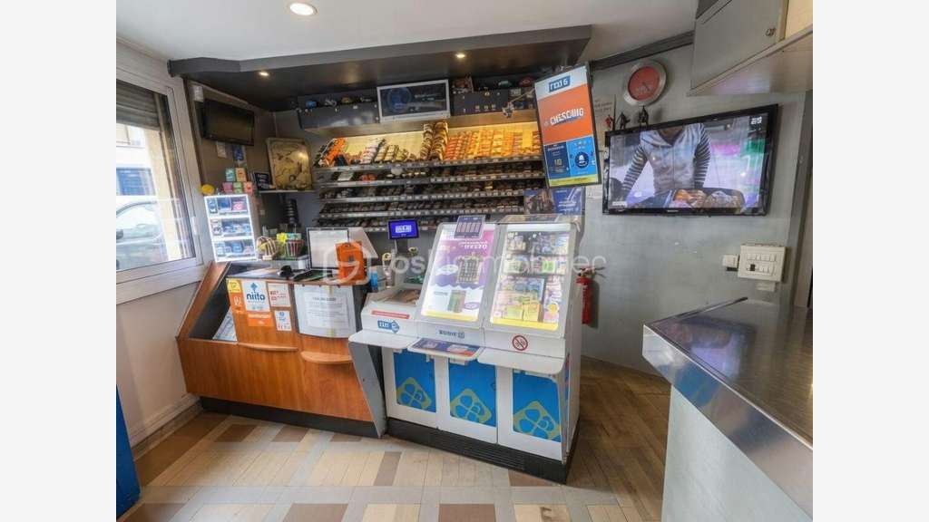 Vente bar tabac restaurant + murs aux Mureaux
