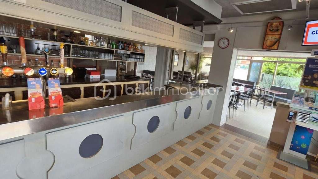 Vente bar tabac restaurant + murs aux Mureaux