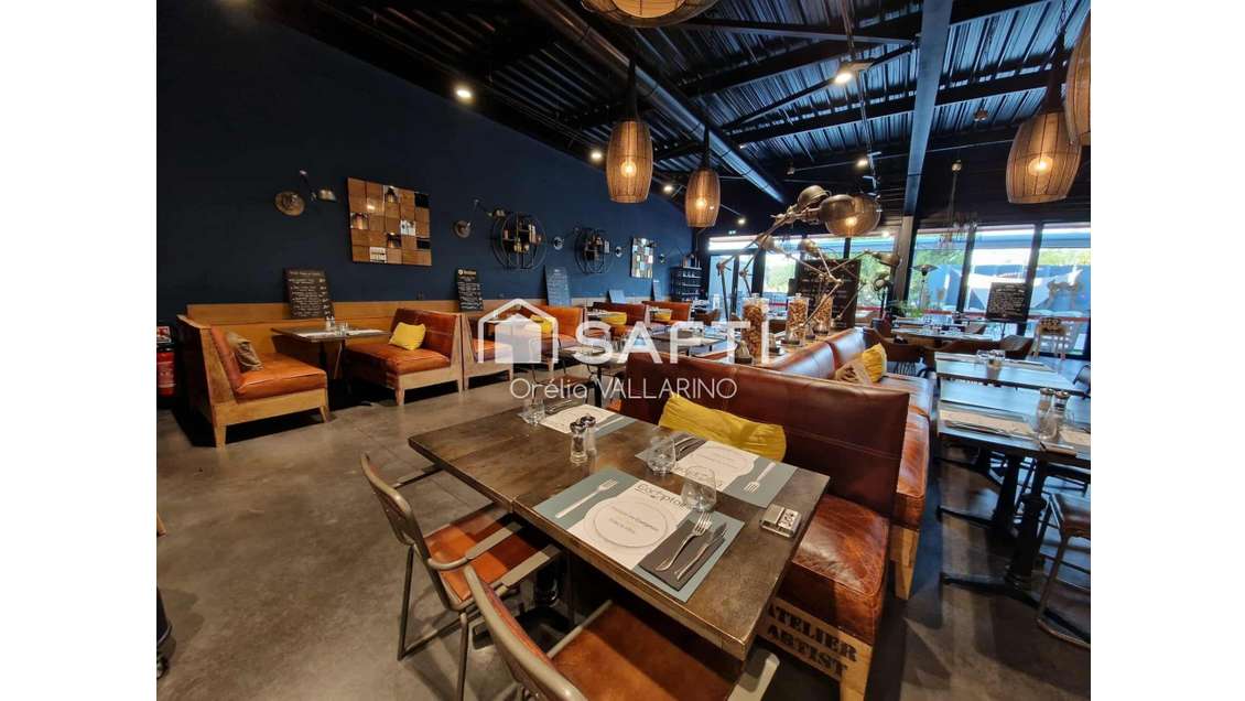 Vente fonds de brasserie chic en zc aux Peintures