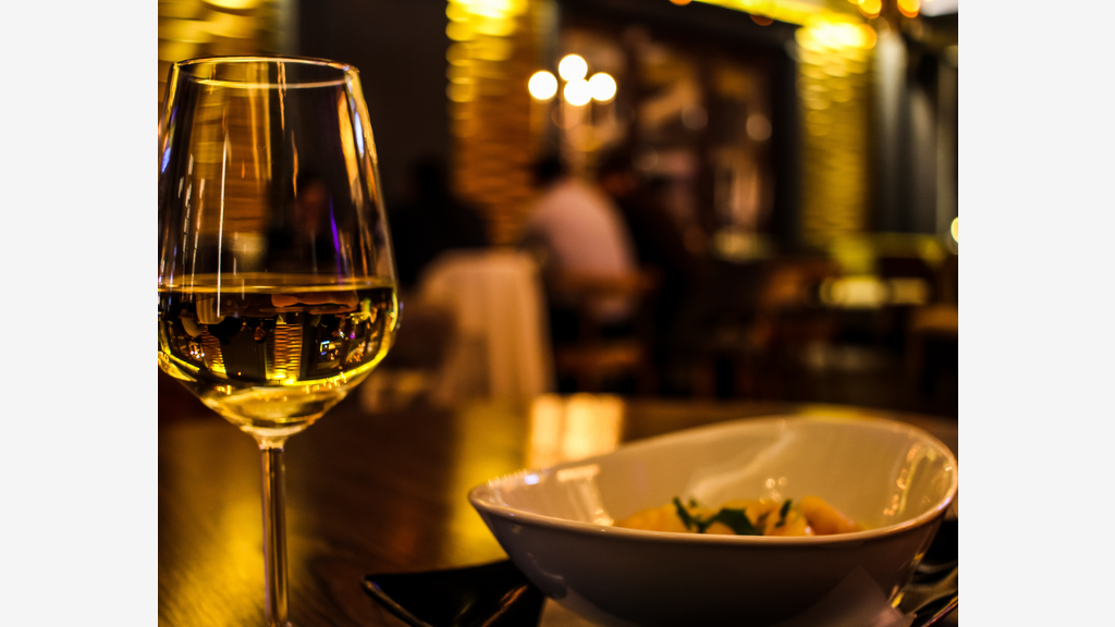 Vente bar tapas grande terrasse à Levallois Perret