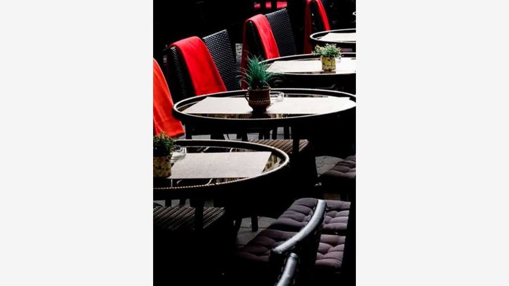 Vente restaurant licence IV top emplacement 92