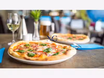 AV restaurant pizzeria lic IV logement à Lorient