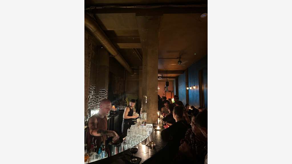 Vente restaurant d'angle bar Licence IV Lyon 69009