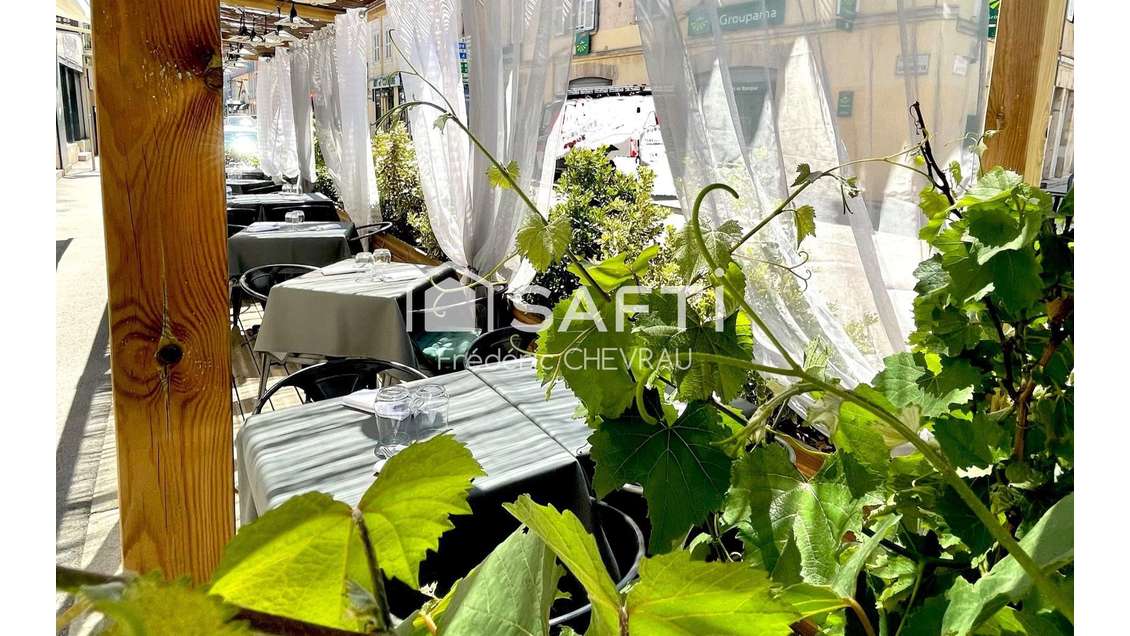 Cède restaurant bistronomique au centre de Mâcon