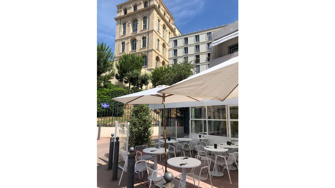 Exclusivite resto L3 plein Sud Marseille